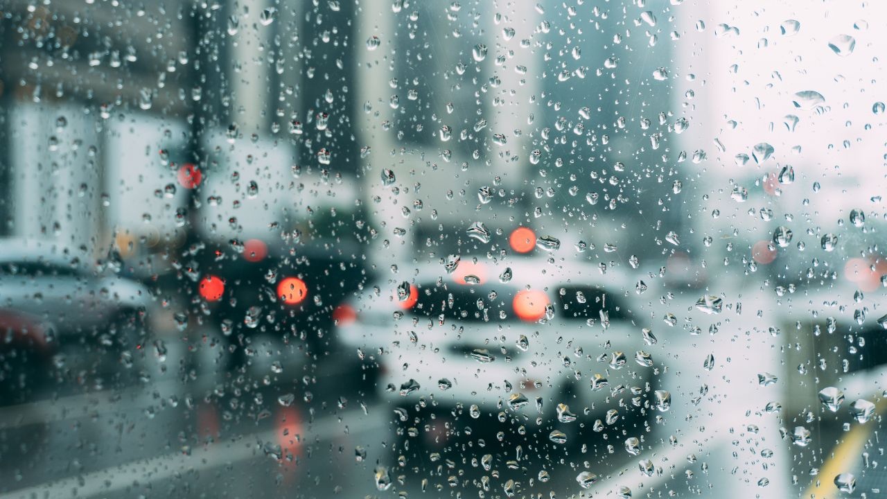 Puducherry Schools Shut Down Amid Heavy Rain Alerts in Tamil Nadu