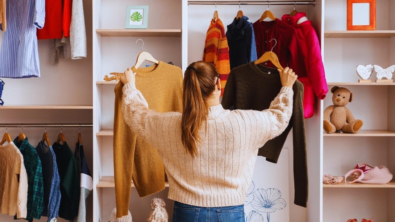 Winter Wardrobe Swaps: A Trend Revolutionized by Boutique Pop-Ups