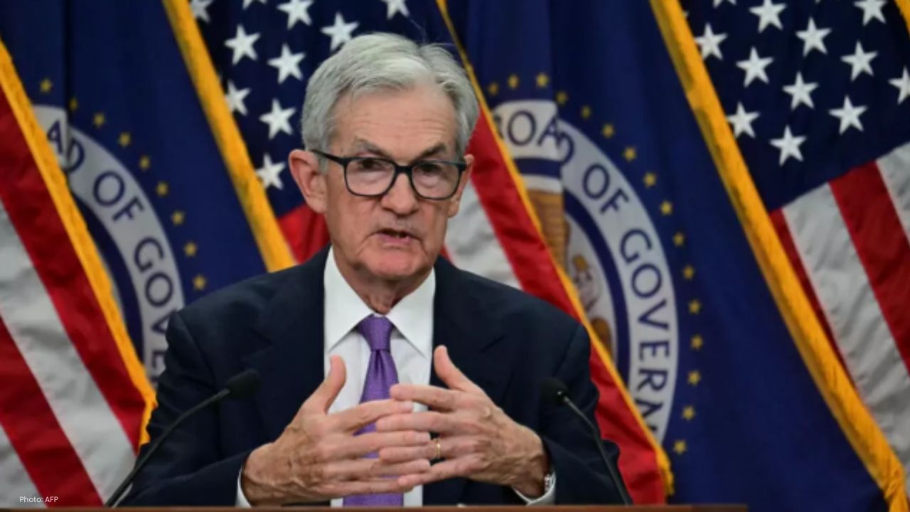 Internal Strife at the Fed as Rate Strategies Create Market Anxiety