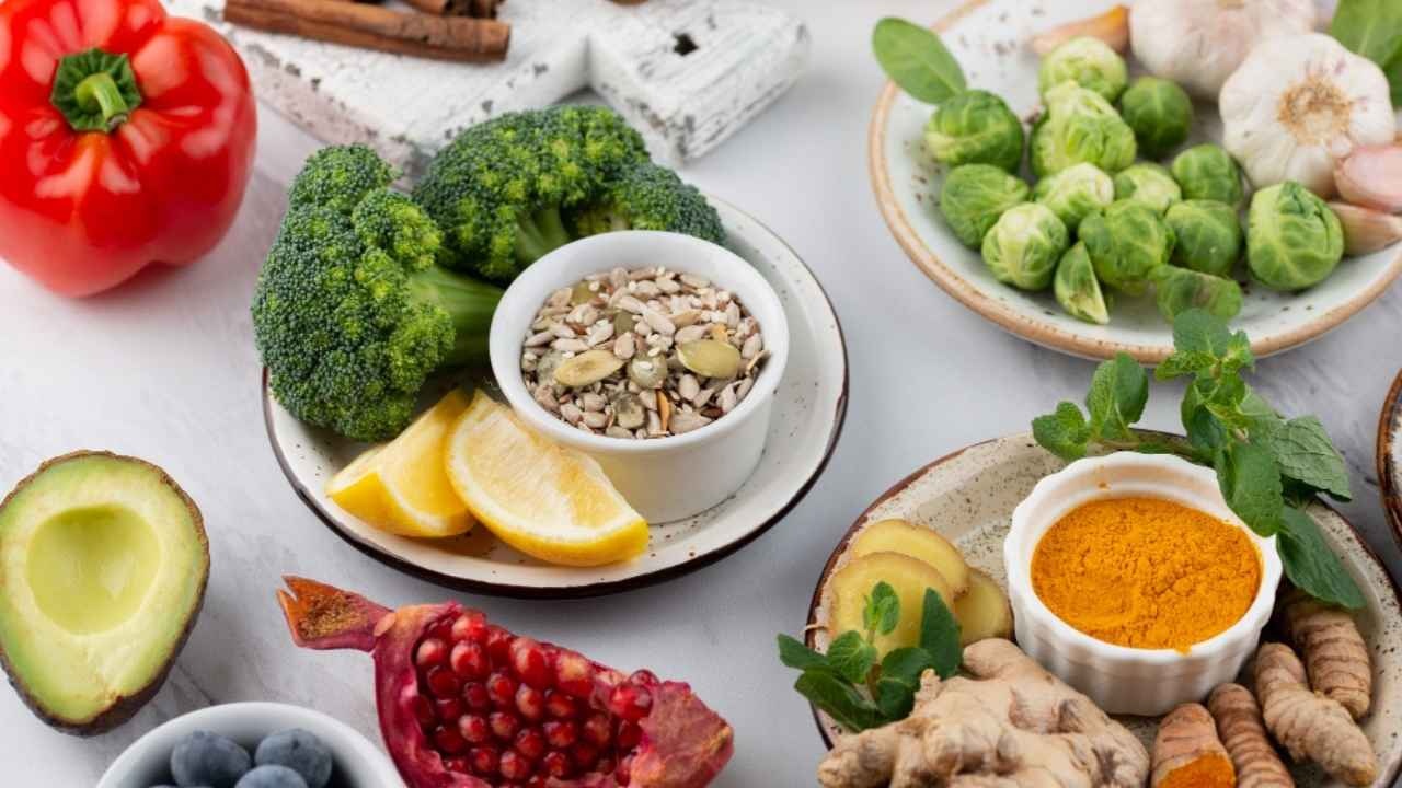 Essential Foods for Managing Hypothyroidism: 6 Key Nutrients to Energize You