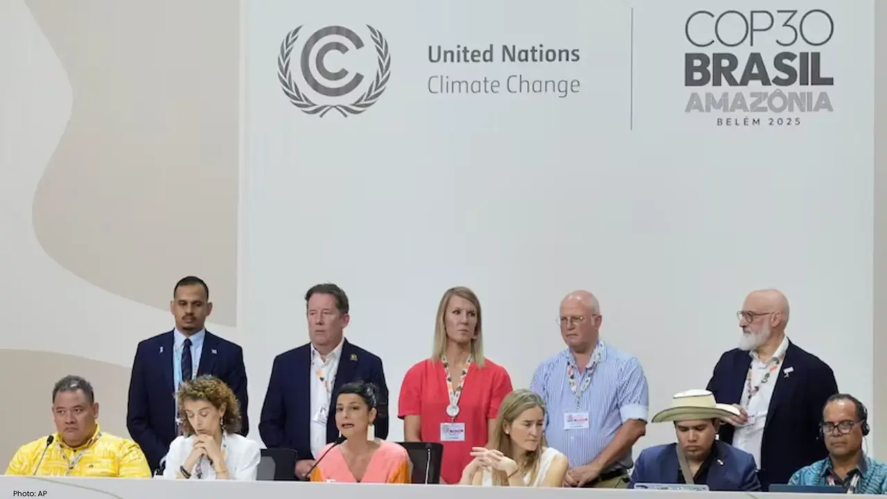 COP30 Summit Tensions Rise as Brazil Excludes Fossil Fuel Phase-Out