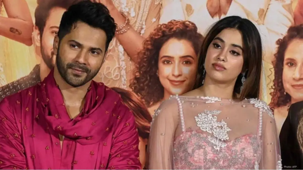 Varun Dhawan Comes to Janhvi Kapoor’s Aid at Udaipur Airport