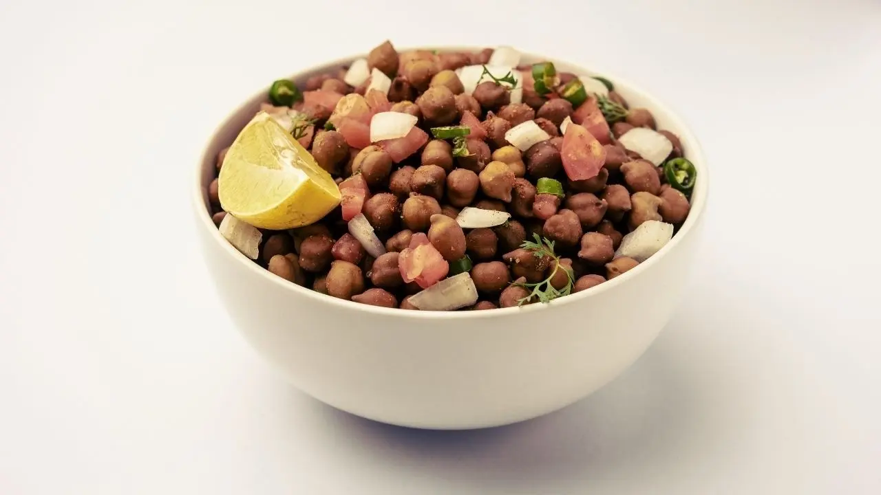 7 Surprising Health Perks of Starting Your Day with Soaked Chickpeas