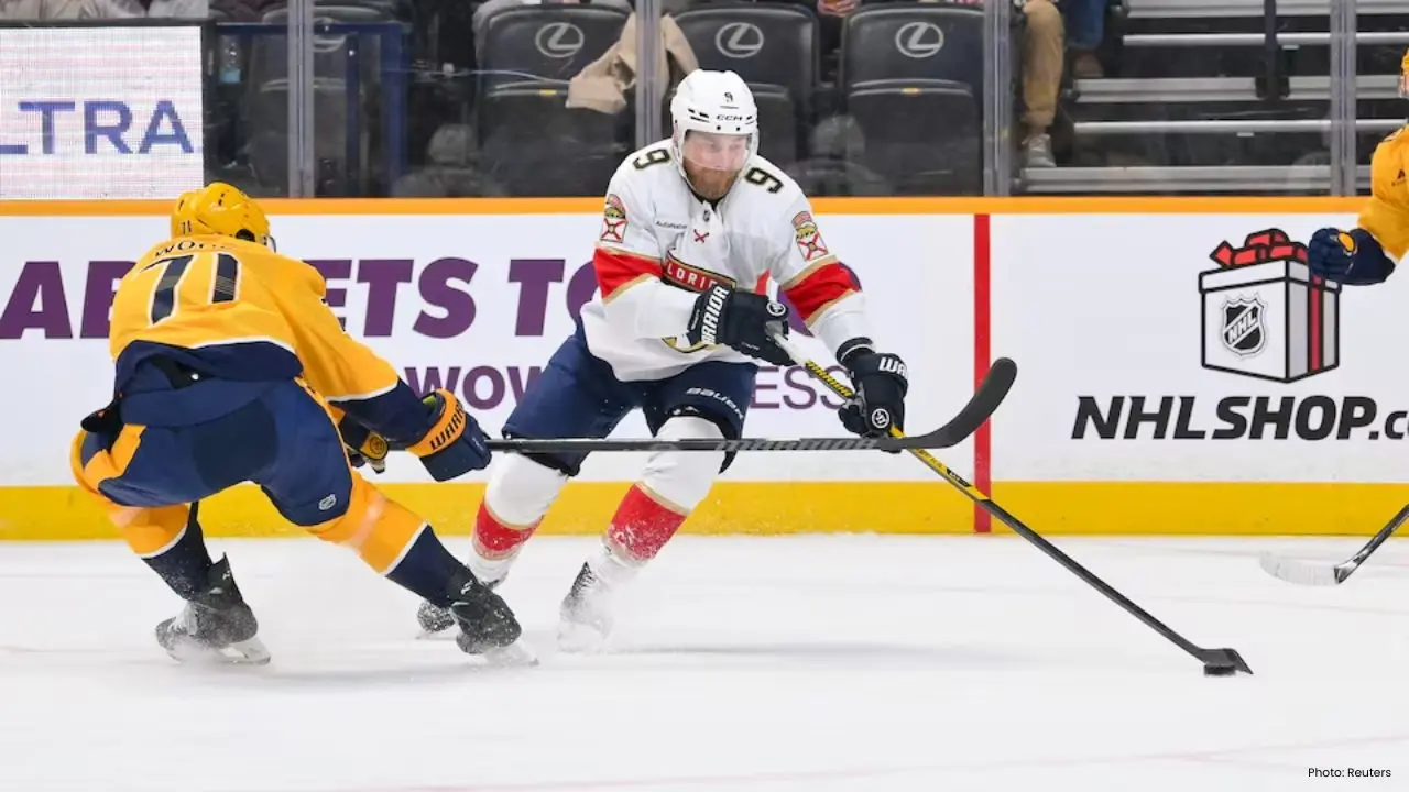 Florida Panthers Dominate Nashville Predators 8-3 with Stellar Performance