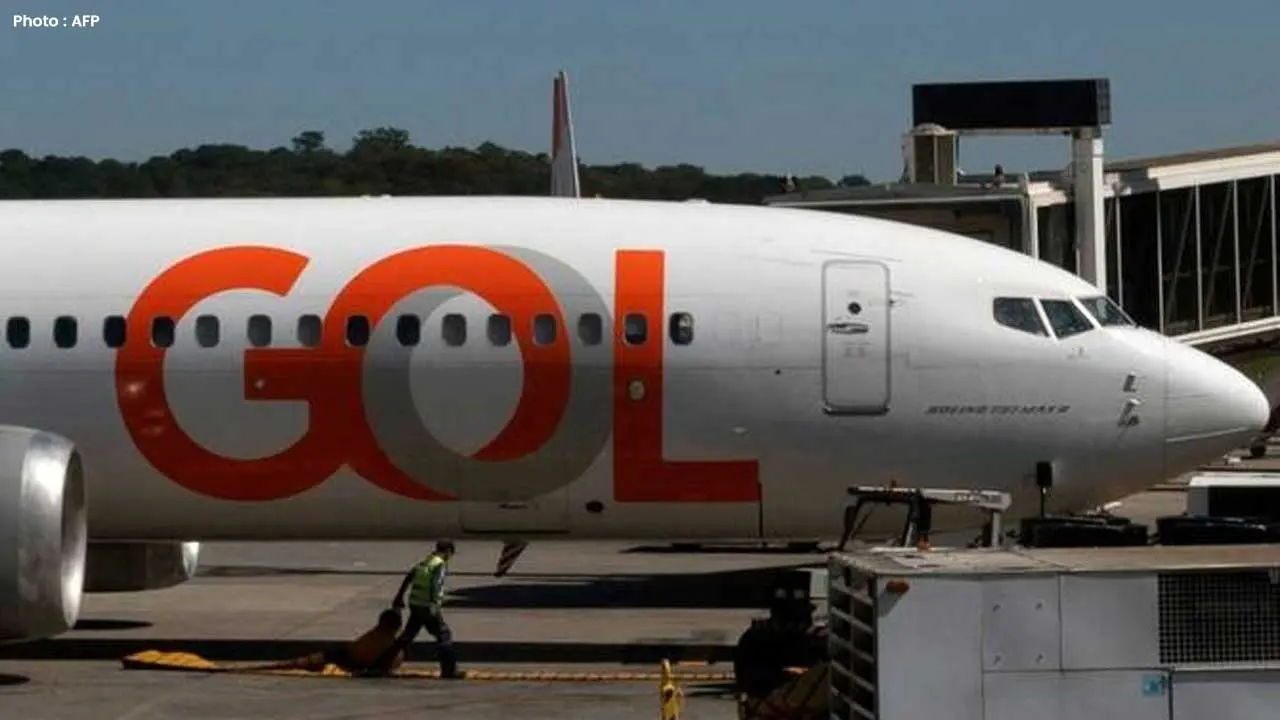 Venezuela Prohibits Airlines Accused of 'Terrorism' Amid Flight Suspensions