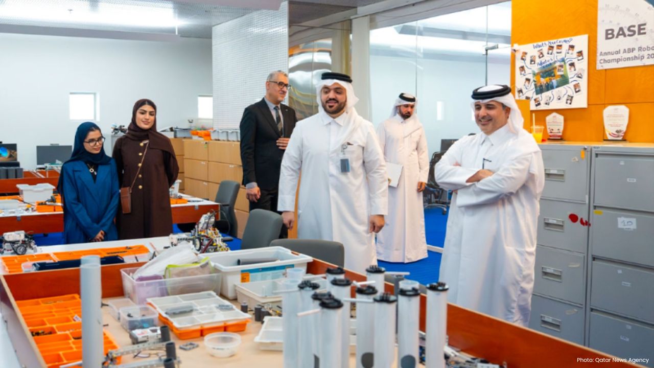 Qatar's Education Minister Emphasizes Skill Development for Youth