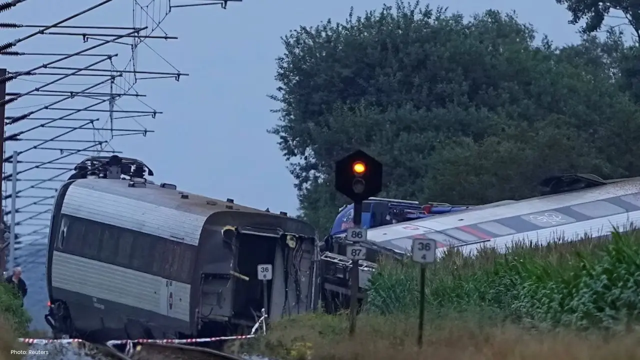 Evacuation lifted after B.C. train derailment causes propane leak