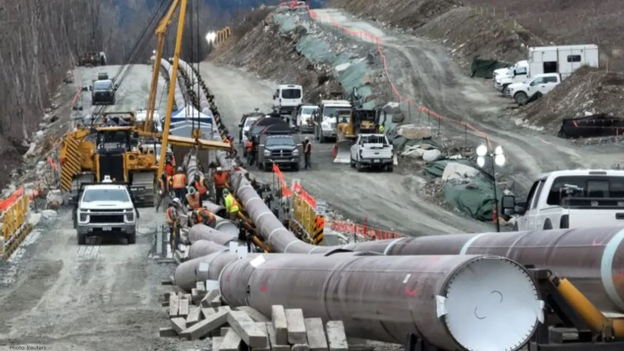 Indigenous groups split as Alberta–Ottawa plan West Coast pipeline
