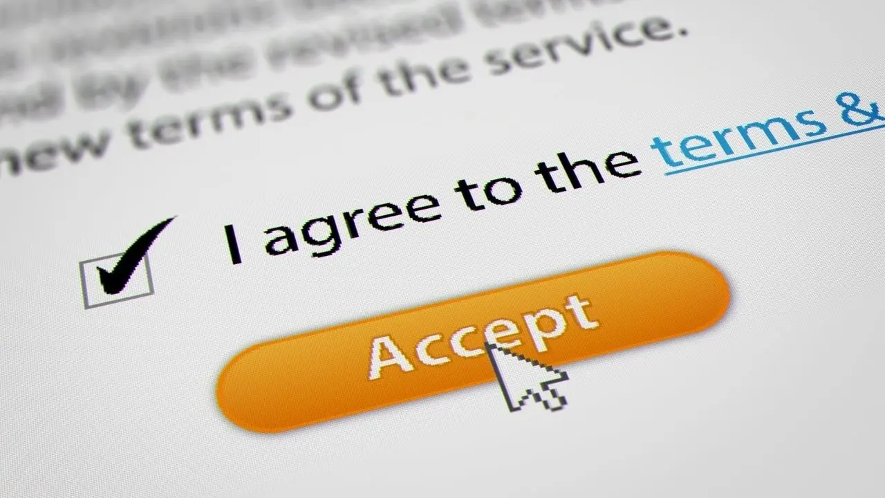 “I Agreed to the Terms Without Reading”: Why 2025 Might Be the Year of Privacy Regret