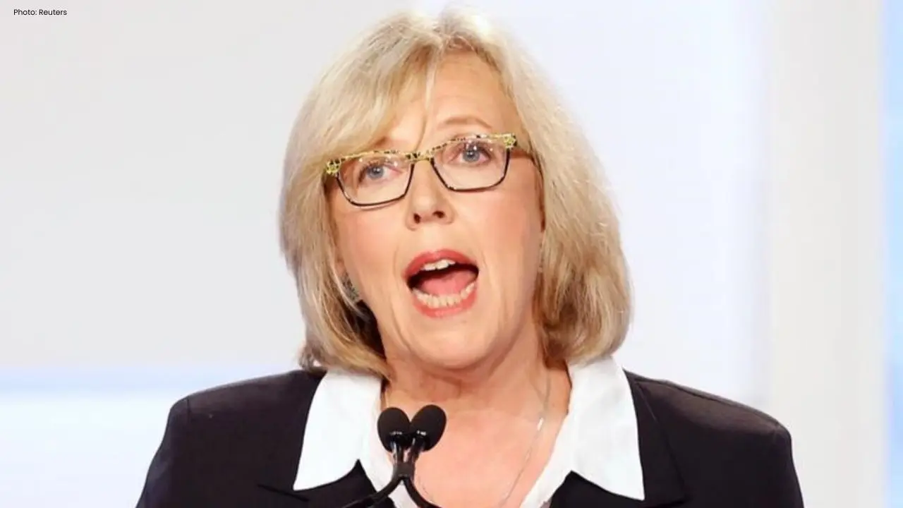 Elizabeth May vows not to back budget after oil tax credit deal