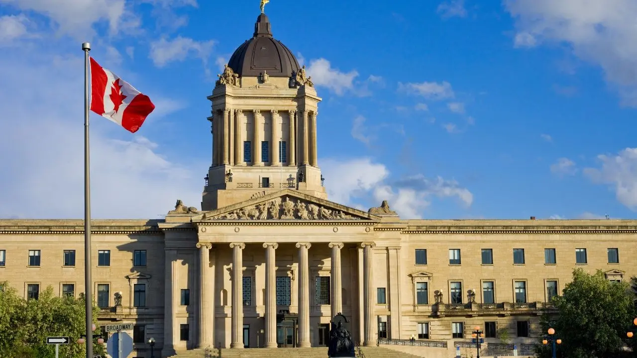Manitoba boosts school safety after Winnipeg student incident
