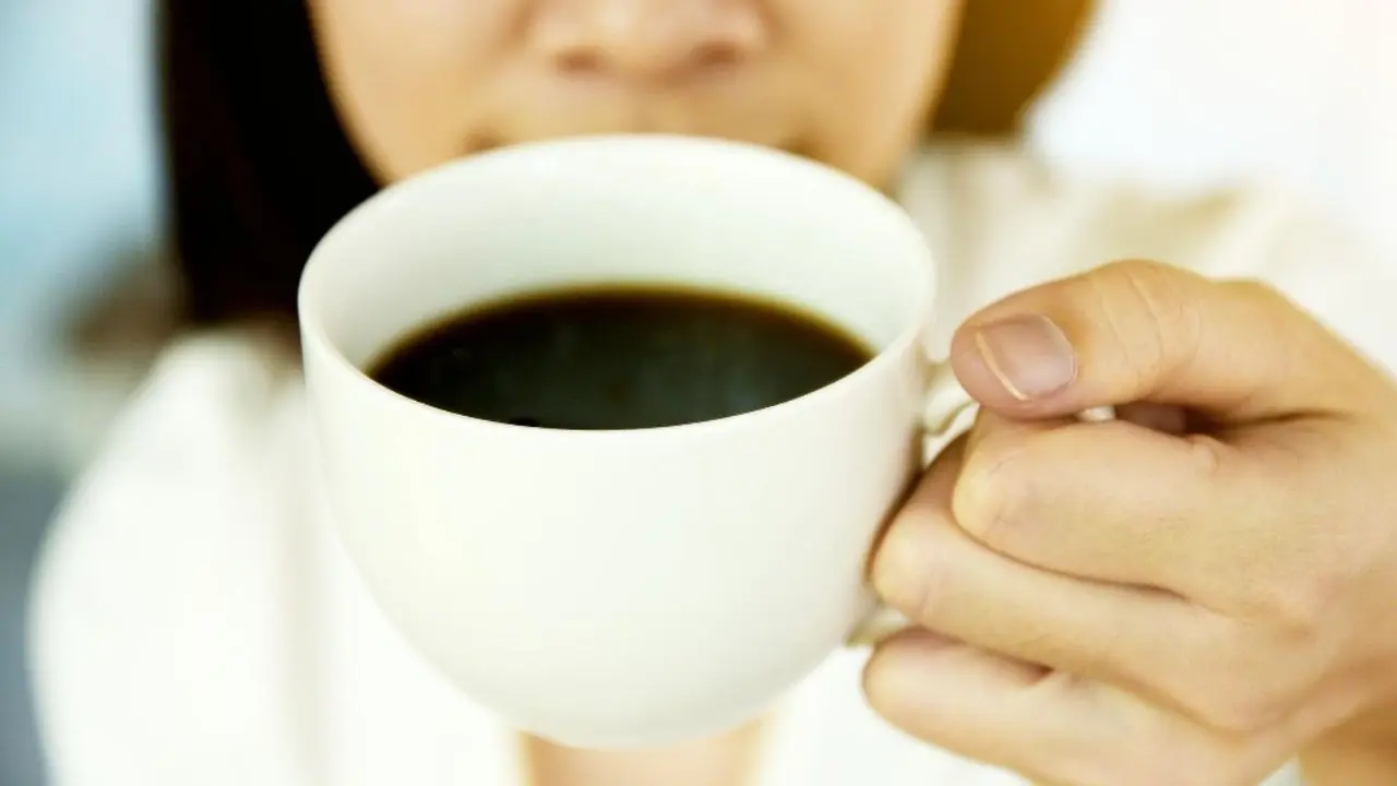 Optimal Black Coffee Intake for Effective Fat Loss Without Liver Risks
