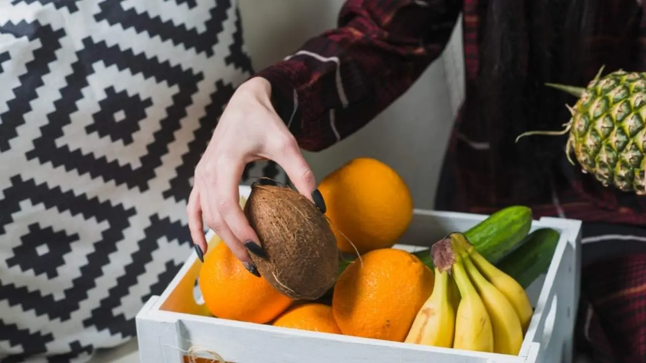 Essential Tips for Storing Fruits: Keep Them Fresh and Tasty for Weeks