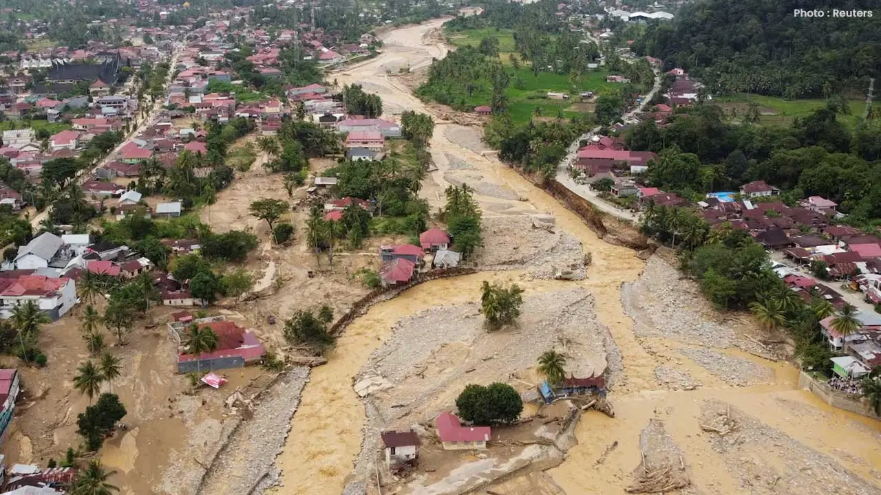 Indonesia Considers Revoking Mining Permits Following Sumatra Flooding