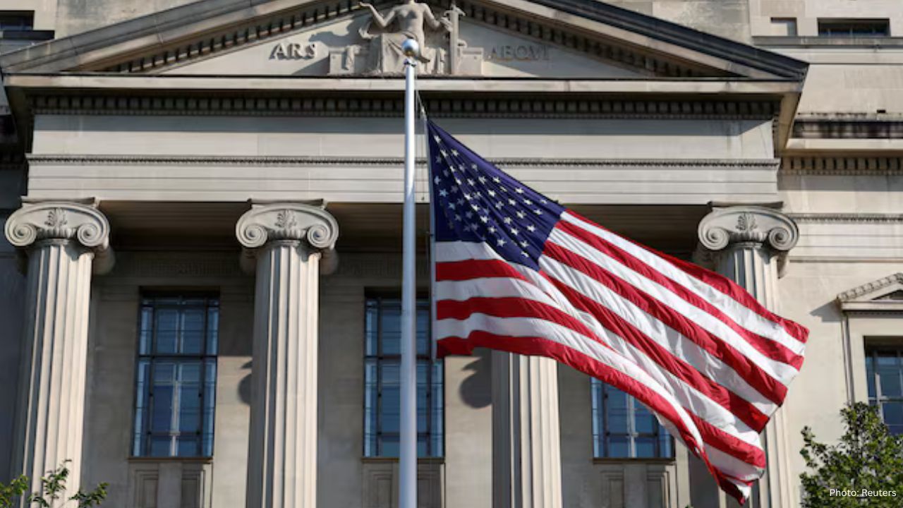 Court Allows Epstein Grand Jury Records to Be Unsealed, Renewing Controversy