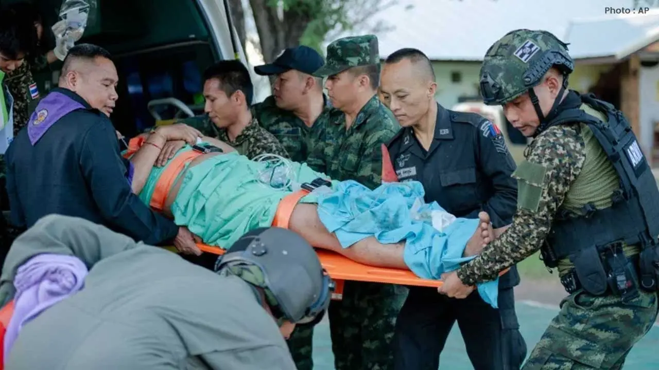 Intense Thailand-Cambodia Border Fighting Claims Soldier's Life