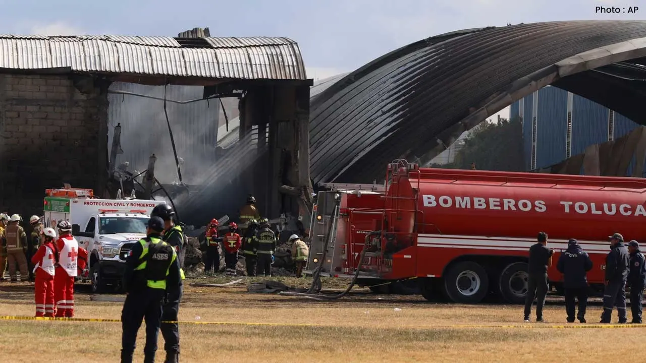 Tragic Plane Crash Claims 7 Lives Near Toluca Airport in Mexico