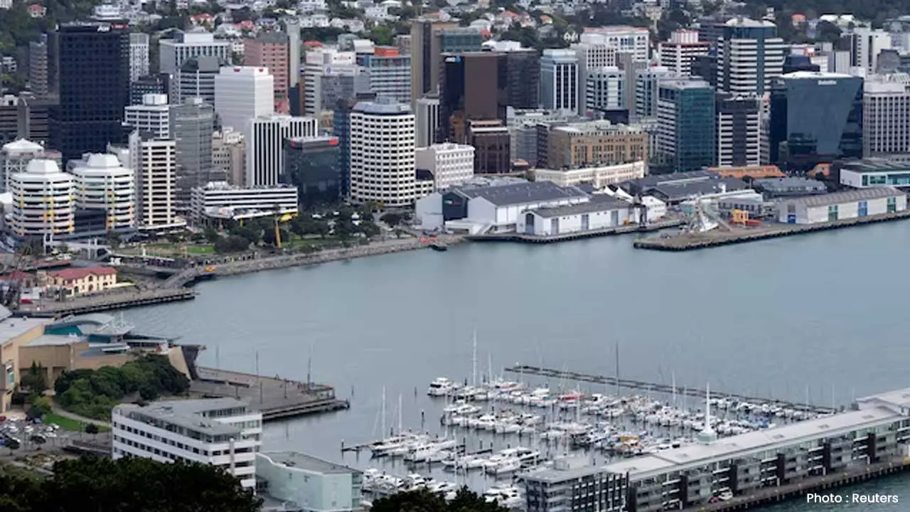 New Zealand's Economic Struggles Continue with No Surplus in Sight