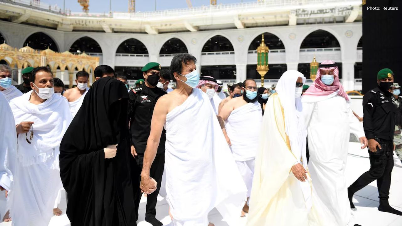 Imran Khan and Wife Sentenced to 17 Years in New Corruption Case