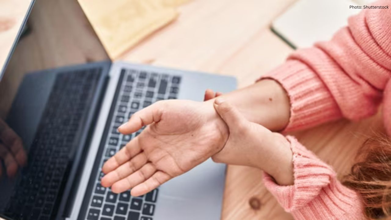 Morning Tingling in Hands? Experts Warn This May Indicate Carpal Tunnel Syndrome