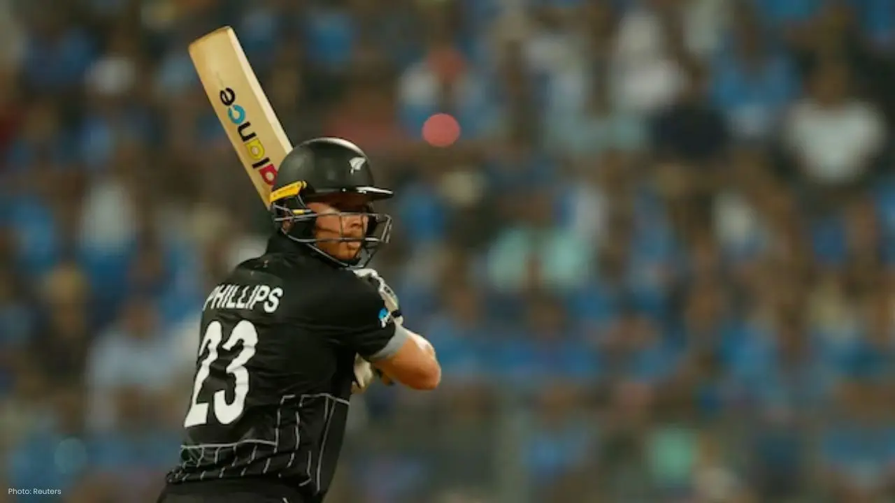 Glenn Phillips Discusses His Tactical Switch-Hit in Super Smash