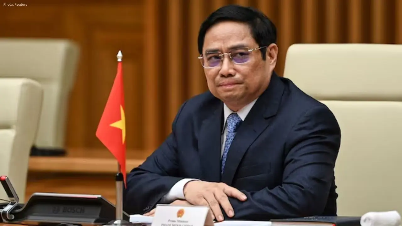 Vietnam's Prime Minister Accelerates Flood Recovery Ahead of Tết
