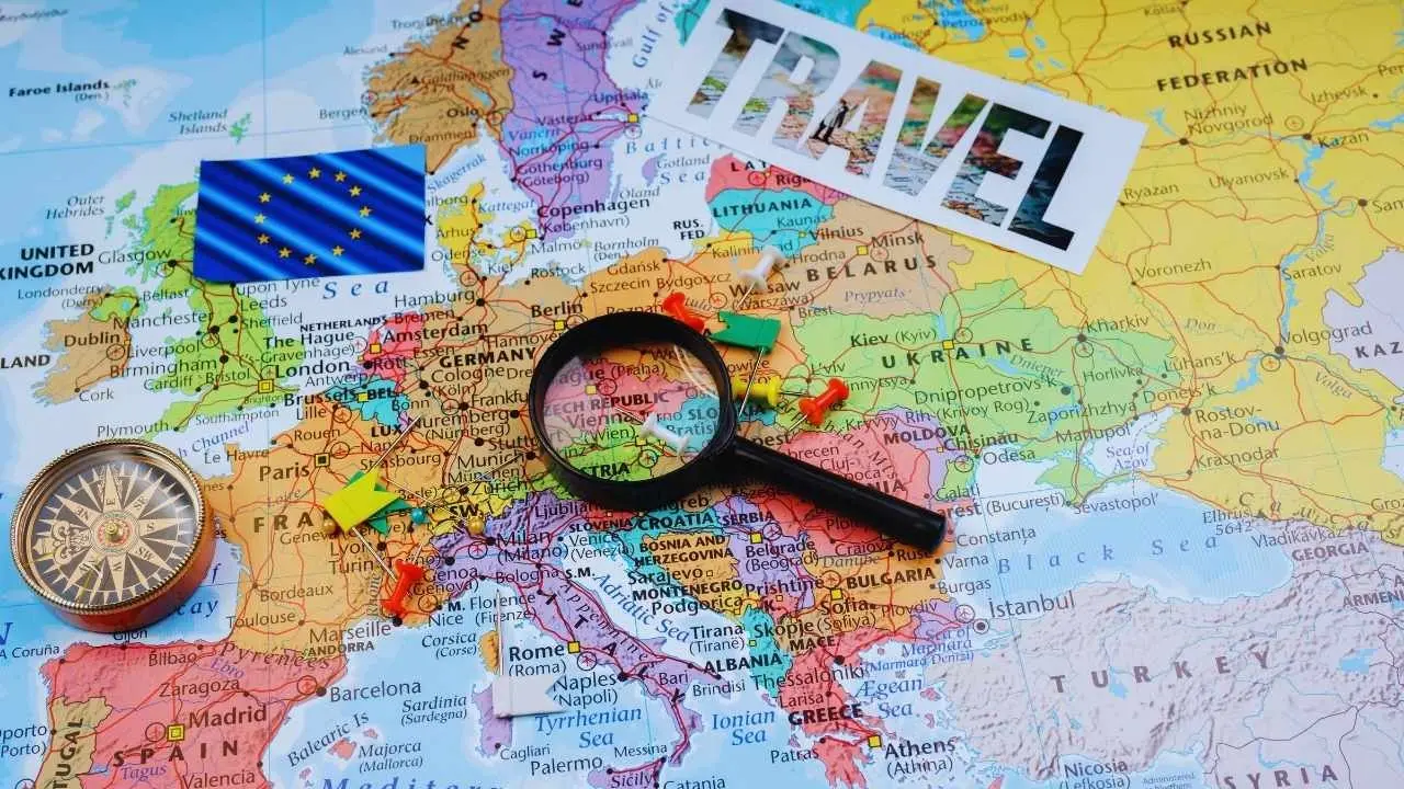 Traveling in 2026? Avoid These Costly Mistakes to Keep Your Budget Intact