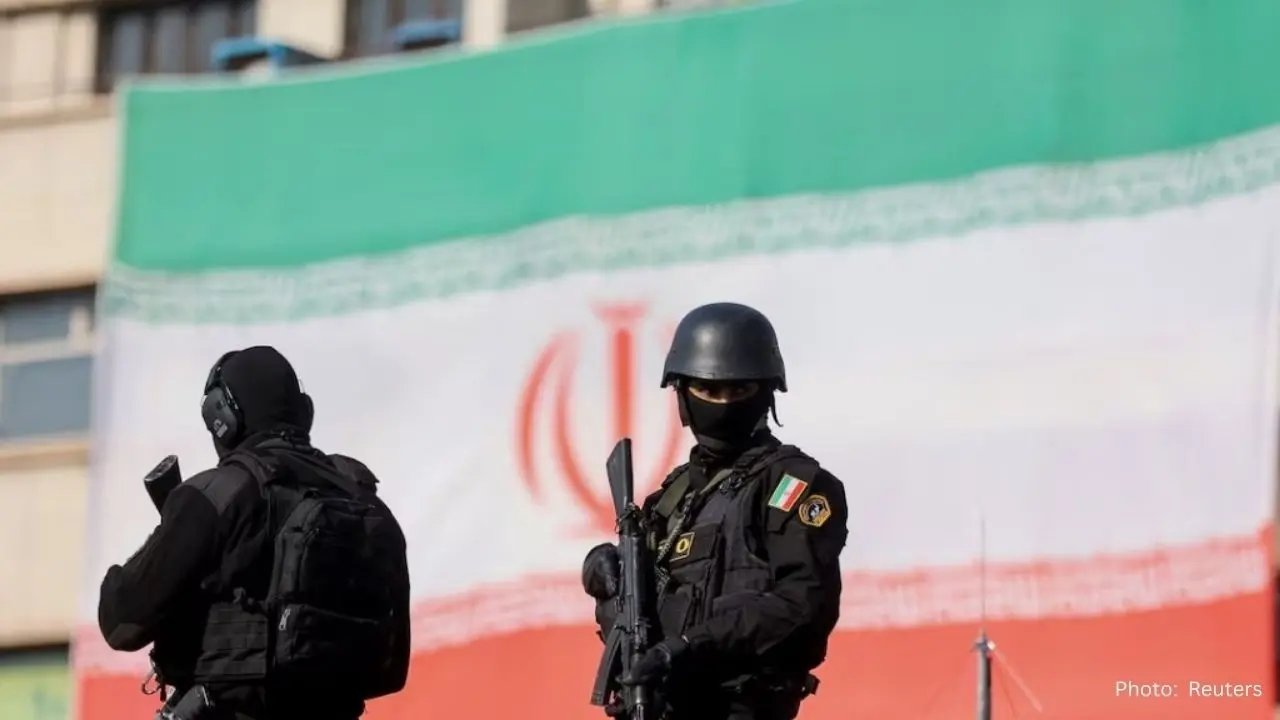 Trump Contemplates Response Amid Iran's Escalating Protests