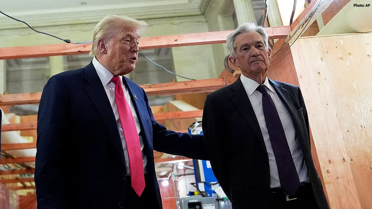 Bank of Canada Governor Backs Fed Chair Powell Amid DOJ Investigation