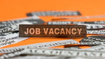 Canada Offers ₹2000 Per Hour Jobs to Indians, Students Eligible