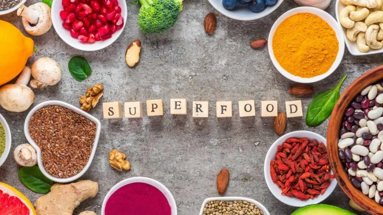 Decoding Superfood Trends: Essential Insights