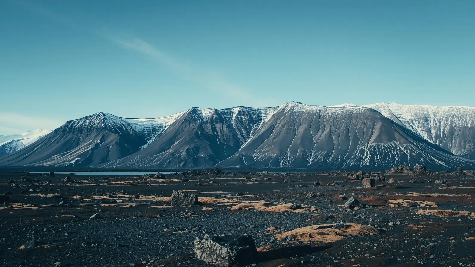 Essential Guide for Winter Travel in Iceland: Safety, Gear & Road Tips