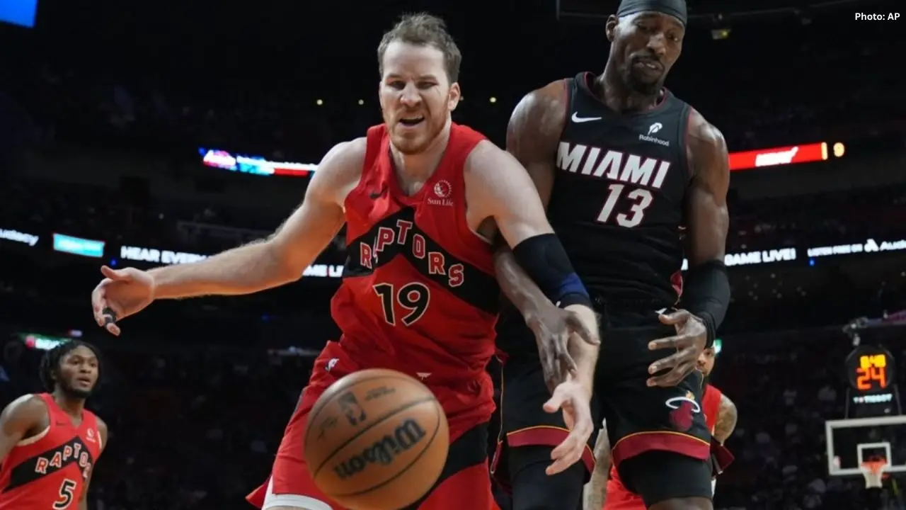 Raptors’ Jakob Poeltl Still Without Return Timeline From Back Injury