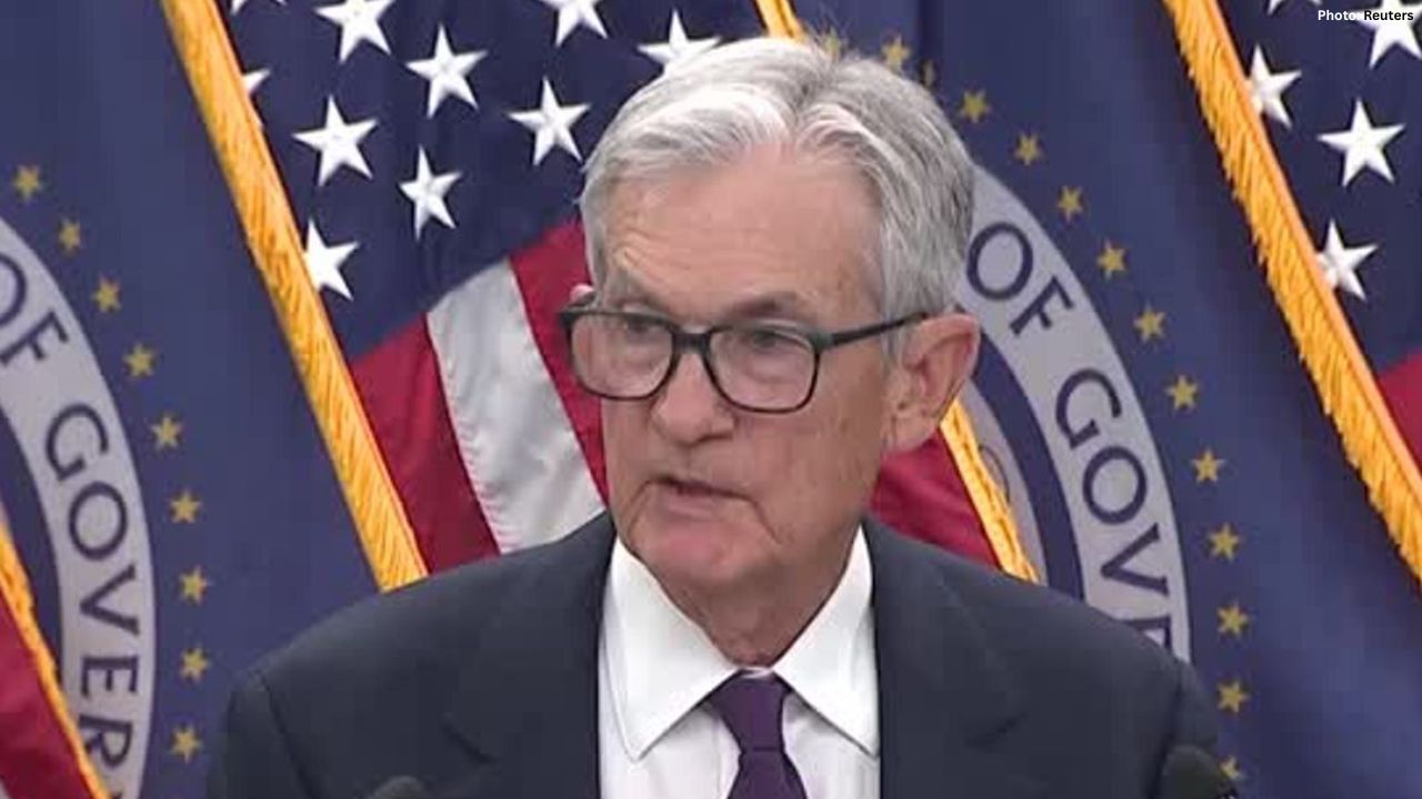 U.S. Federal Reserve Holds Rates Steady as Powell Defends Central Bank Independence