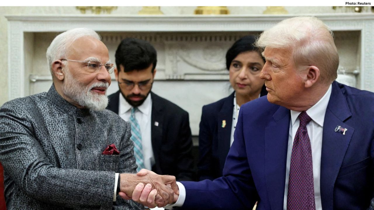 Trump and Modi Announce Trade Deal Cutting Tariffs, India to Halt Russian Oil Purchases