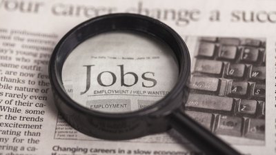 Canada Loses Over 100,000 Jobs Early in 2026