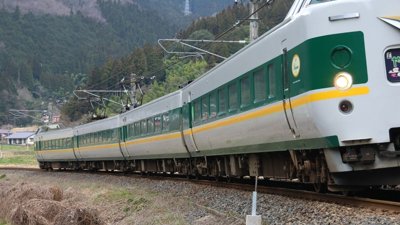 Mississauga Boy Dies After Being Struck by GO Train Crossing