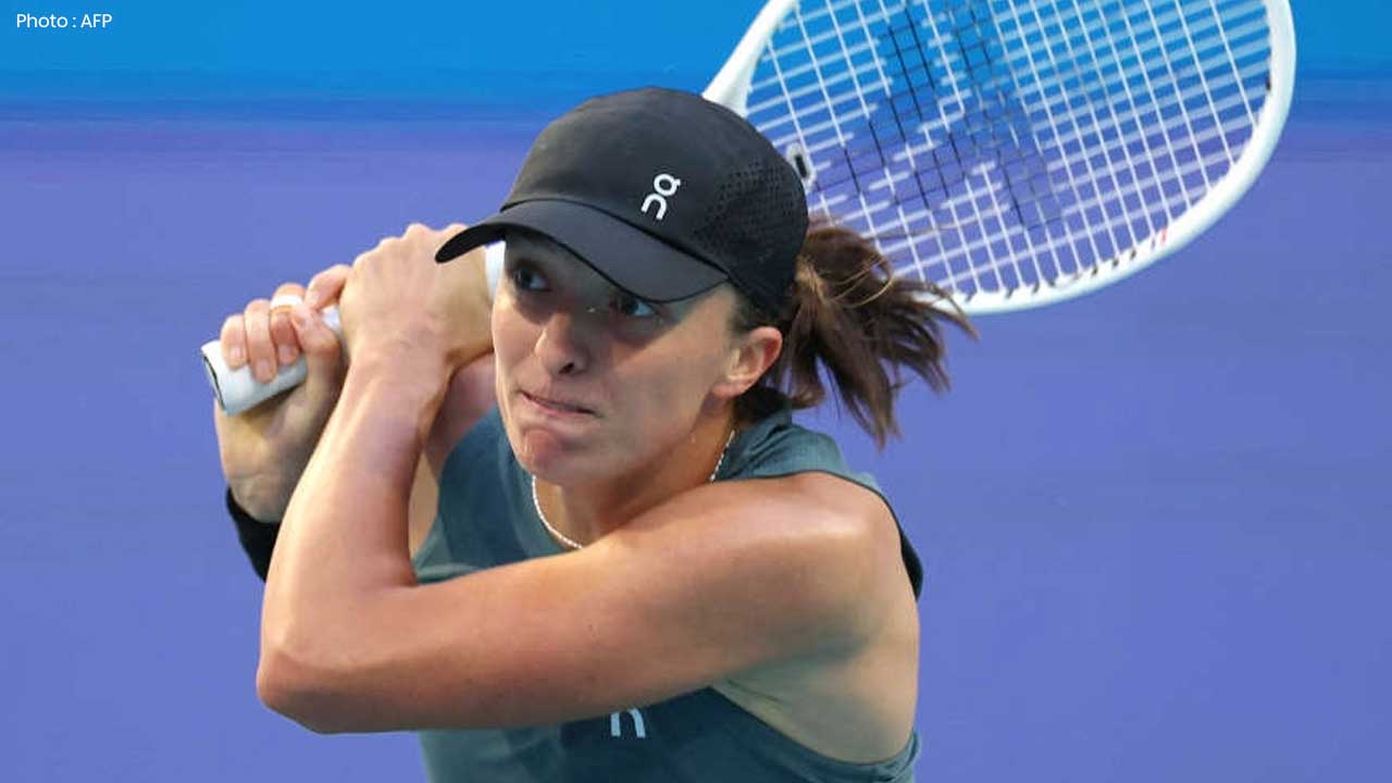 Iga Swiatek Stunned by Magda Linette in Miami Open Upset