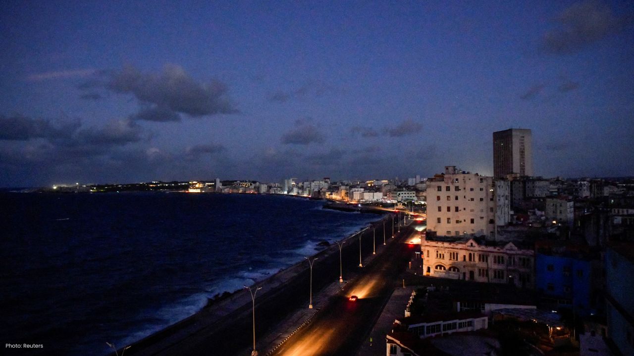 People Are Tired British Columbians Describe life Cuba