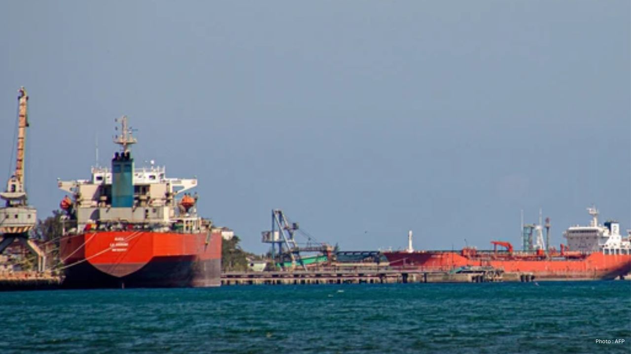 Trump Says He Has 'no problem' with Russian oil tanker