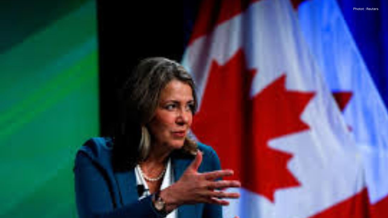 Alberta Pushes For Constitutional Change On Judges