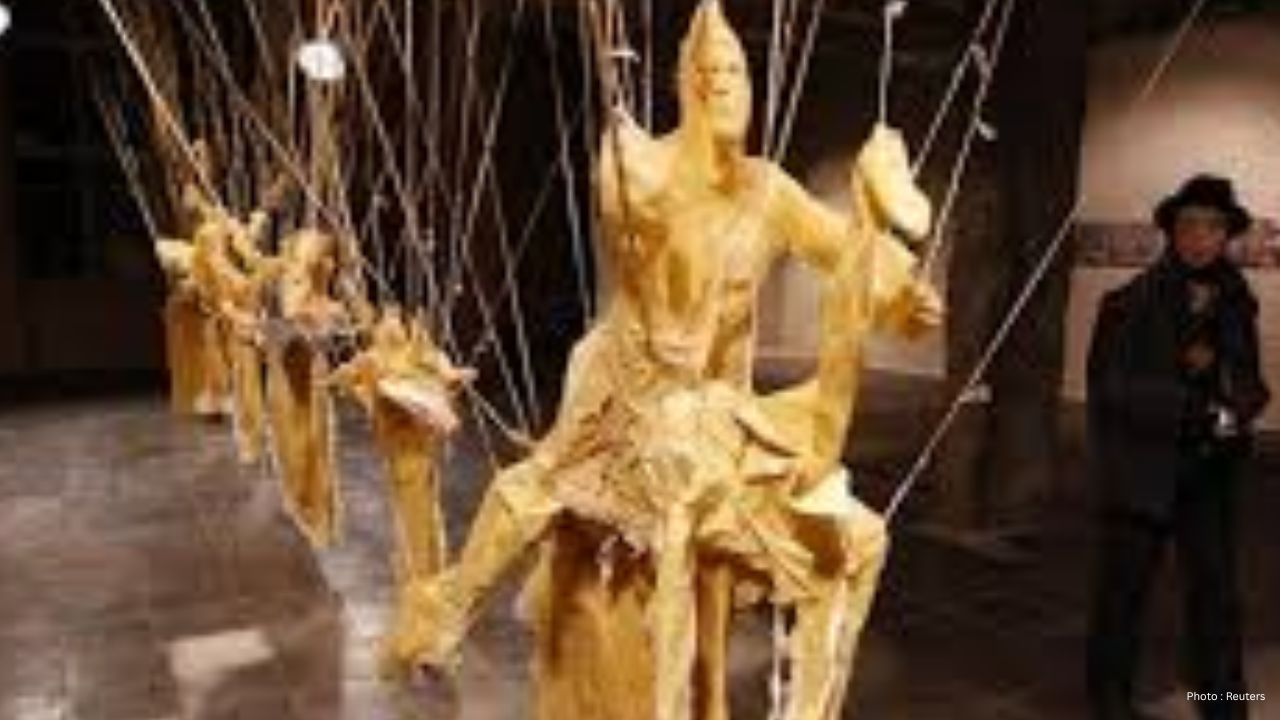 Dalí Painting Aging Mystery linked To Unique Amber Medium