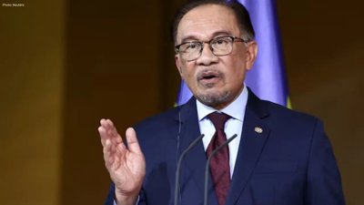 Anwar Ibrahim Advocates for South China Sea Agreement at ASEAN Summit
