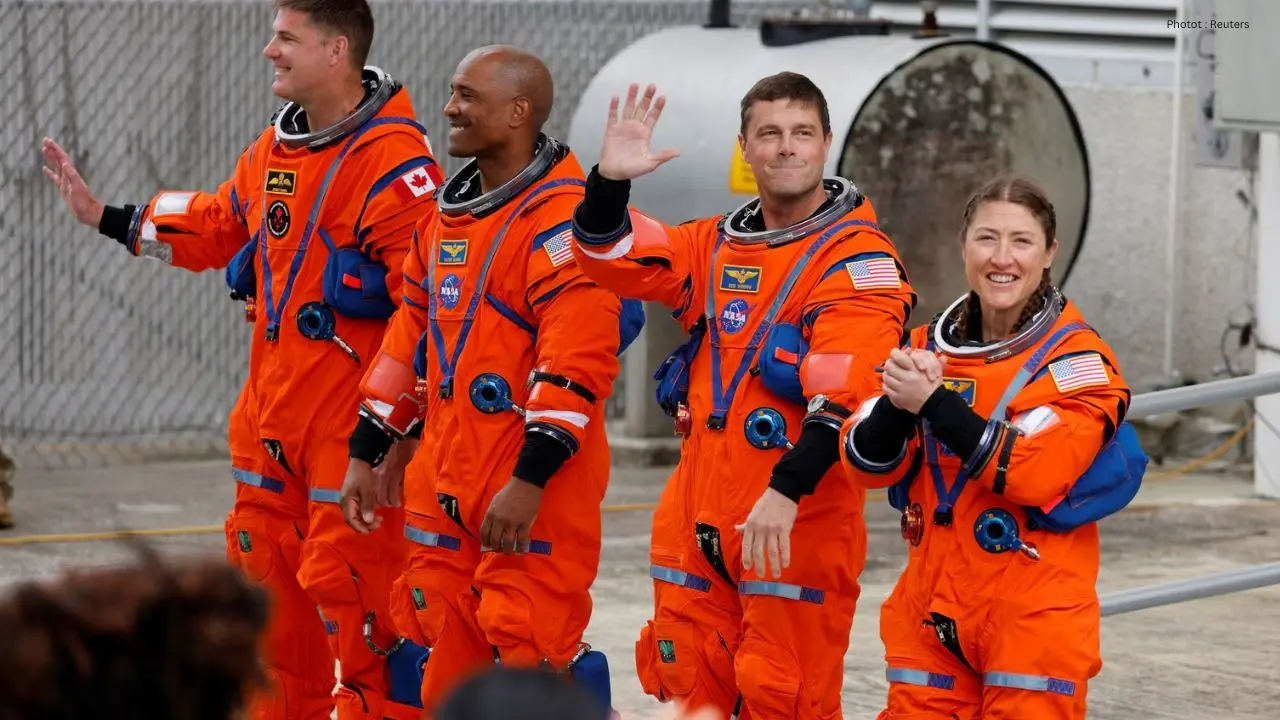 NASA Invites Media To Talk With Artemis II Crew