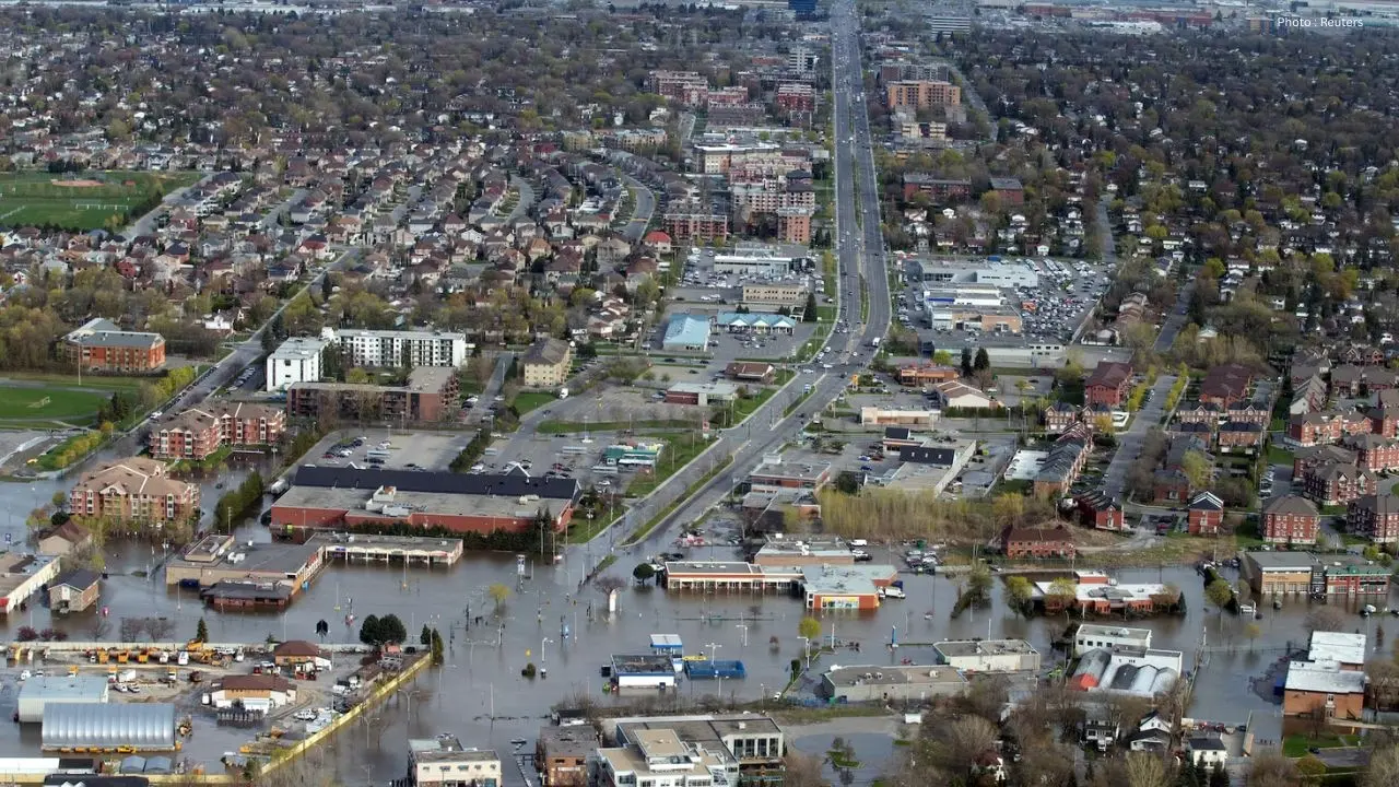 Canada And Quebec Sign Rural Transit Funding Agreement