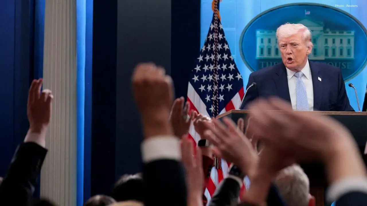 Trump Considers New Iran Strikes After Talks Fail