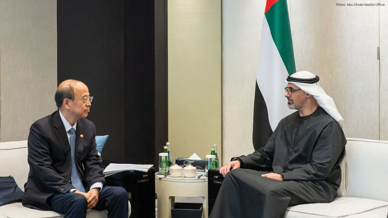 Sheikh Khaled Bin Mohamed Engages with Chinese Business Executives