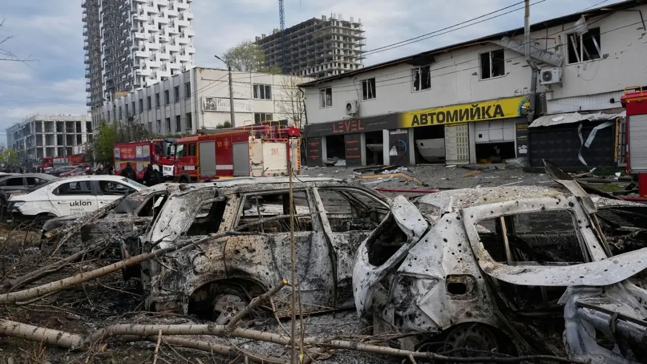 Devastating Airstrike by Russia Claims Lives in Ukraine