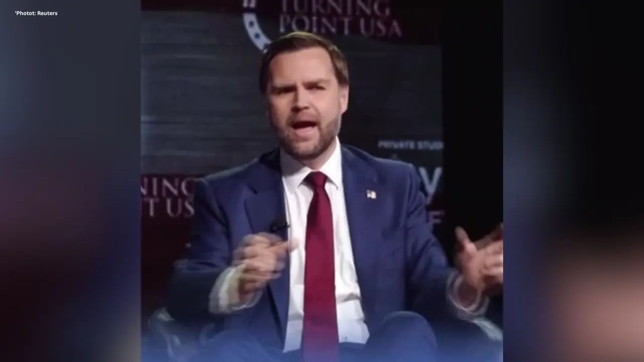 Popesplaining Row Deepens Over Iran War Theology