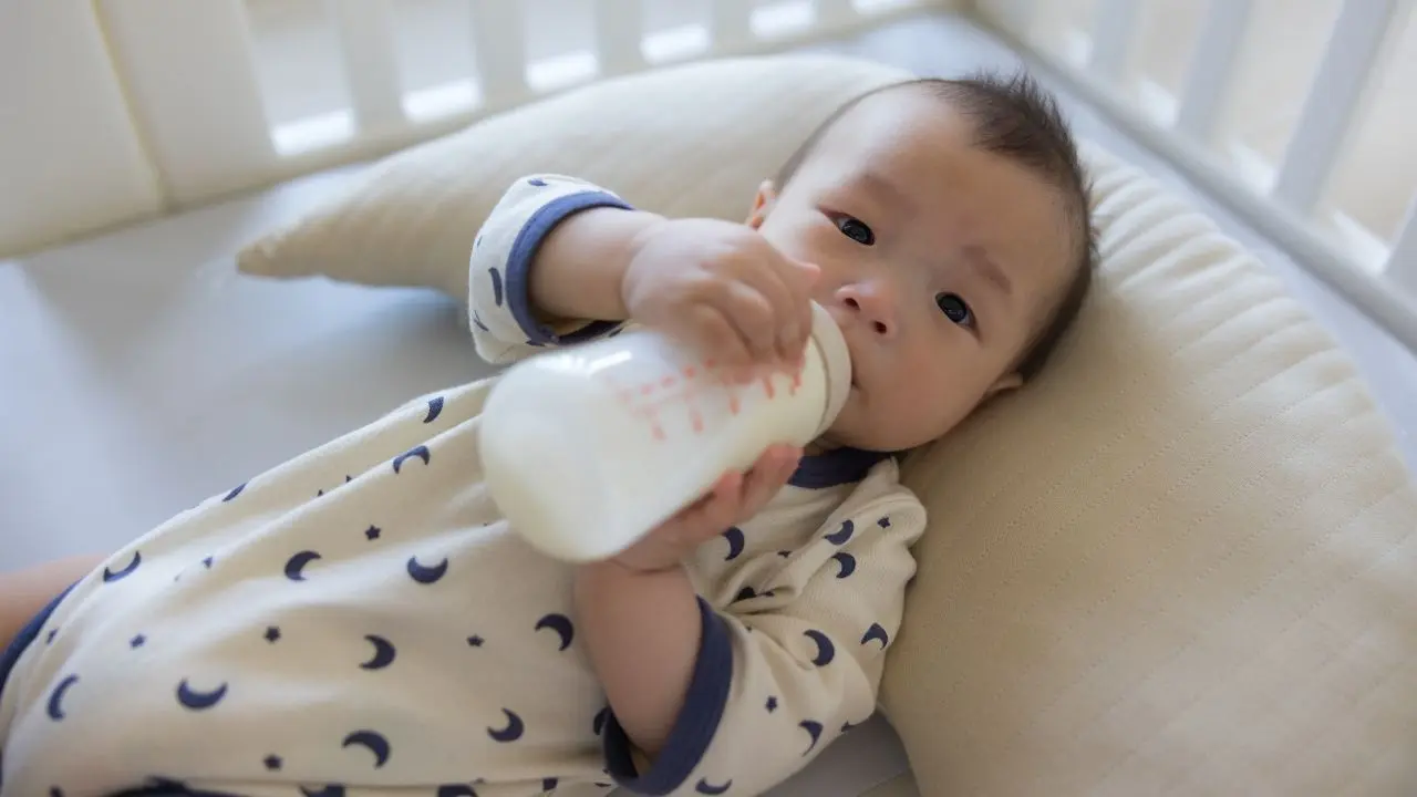 Warning Issued in Singapore on Self-Feeding Baby Pillows